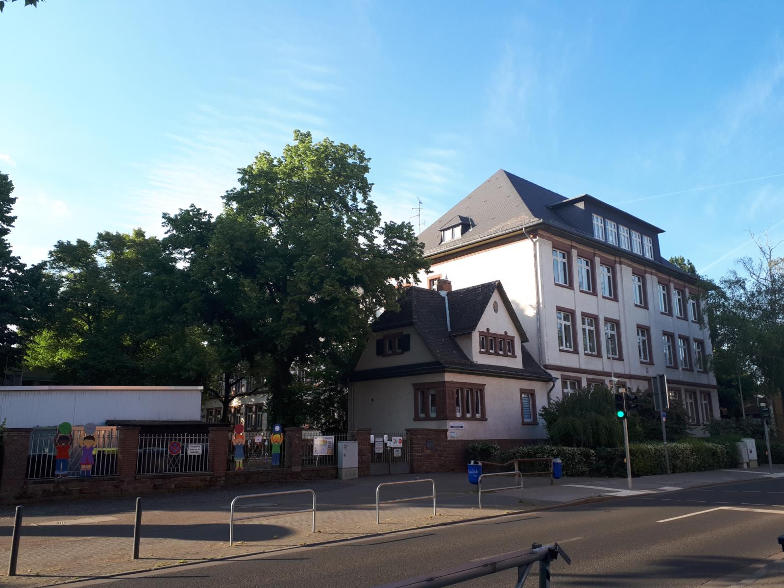 Schulportal Niddaschule in Frankfurt a. M.