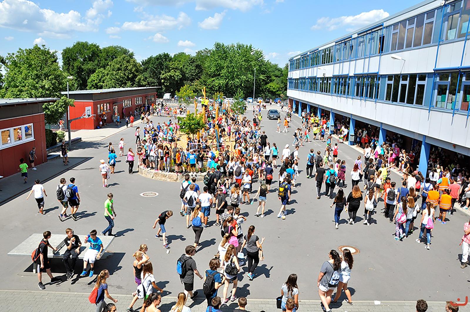 Schulportal Adolf-Reichwein-Schule in Langen