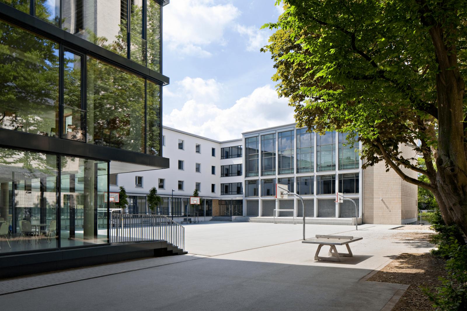 Schulportal Carl-Schurz-Schule in Frankfurt a. M.