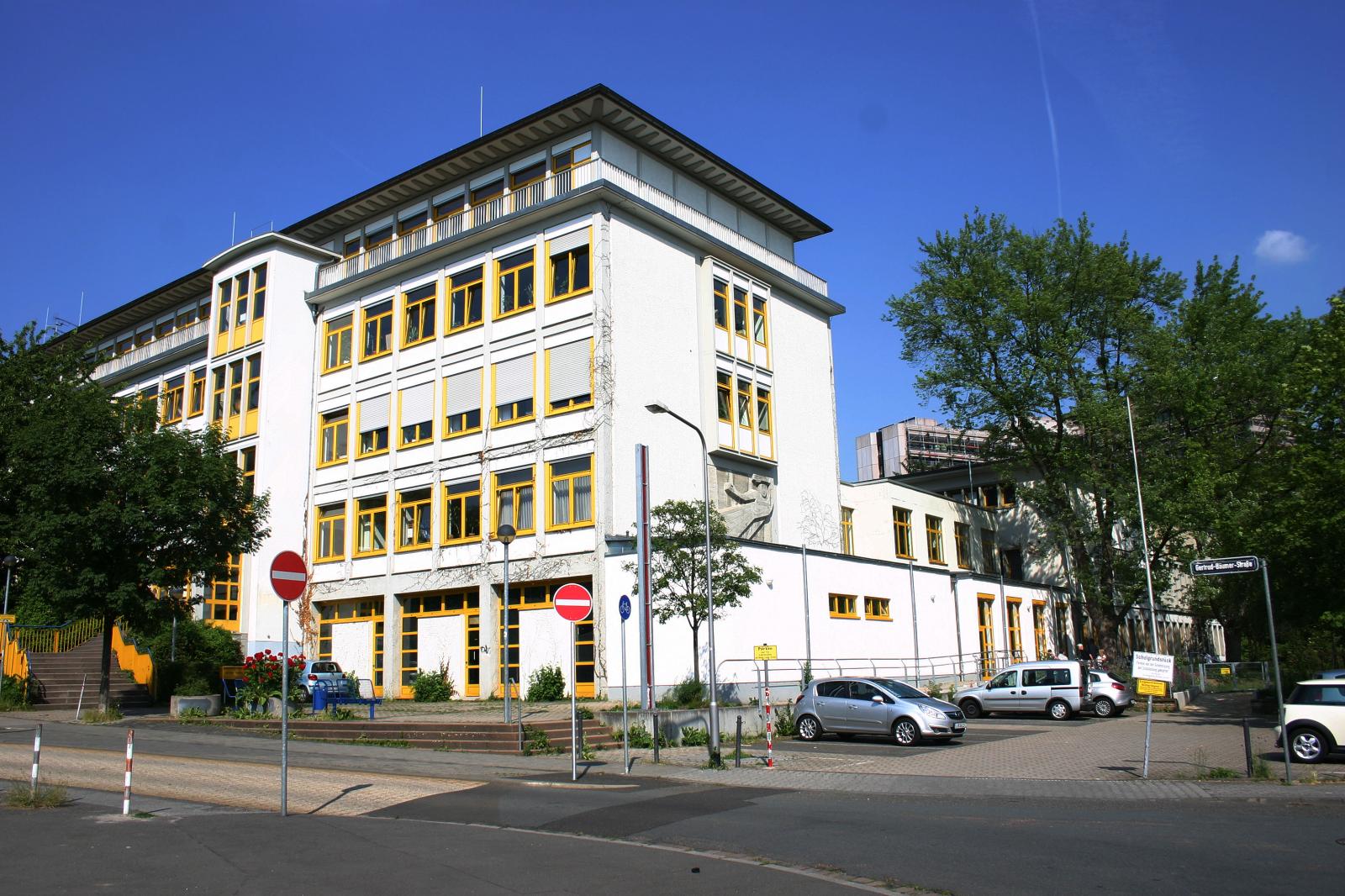 Schulportal Helene-Lange-Schule in Wiesbaden