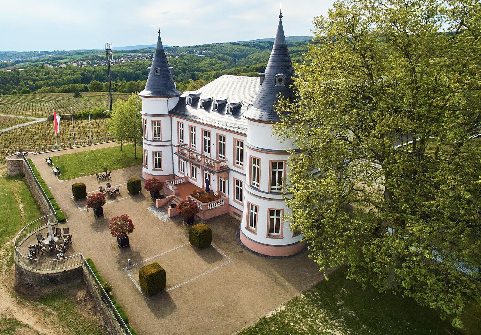 Schulportal Internatsschule Schloss Hansenberg in Geisenheim
