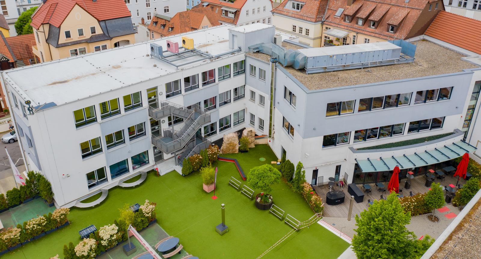 Schulportal Bildungsunternehmen Dr. Jordan e.V. - Private Realschule in Fulda