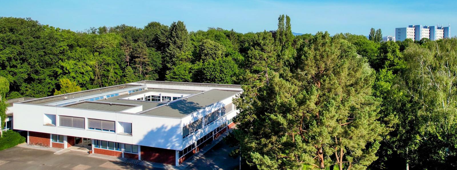 Schulportal Hessenkolleg Frankfurt in Frankfurt am Main