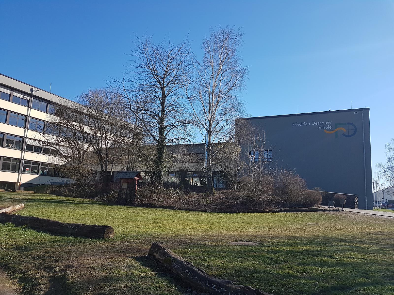 Schulportal Friedrich-Dessauer-Schule in Limburg