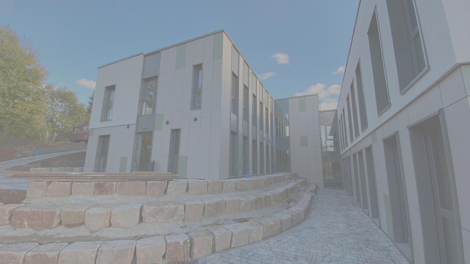 Schulportal Steinwaldschule in Neukirchen